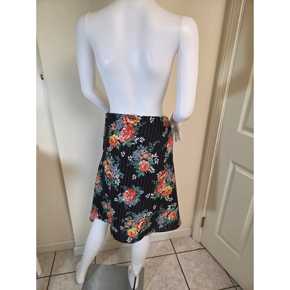 Walter‎ Baker Black Floral Handkerchief Hem Midi Skirt Size 2 Rose Pinstripe - Picture 3 of 8